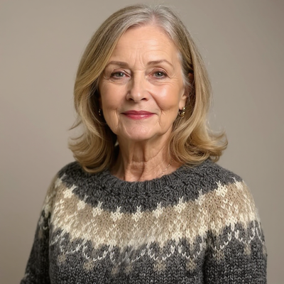 Samantha - Timeless Icelandic Knitwear