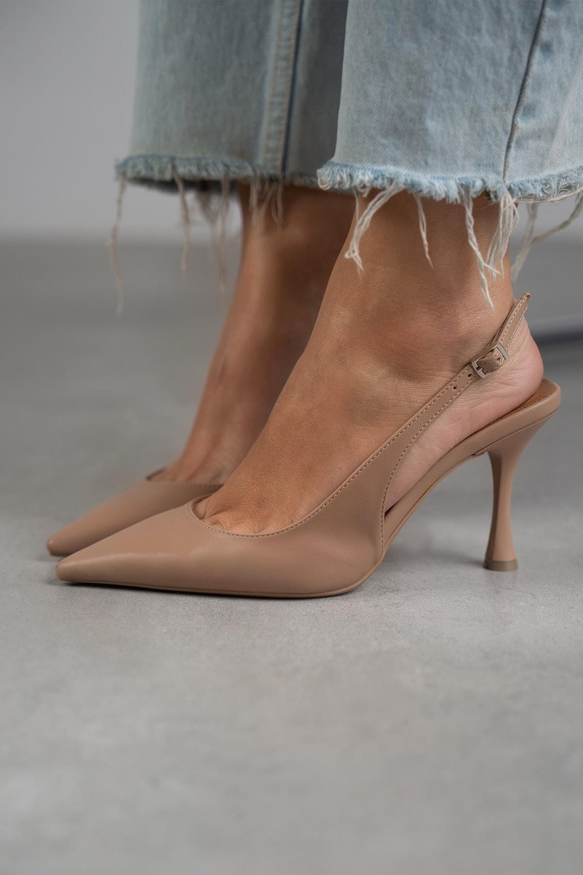 Emily – Suede Orthopedic Sandals