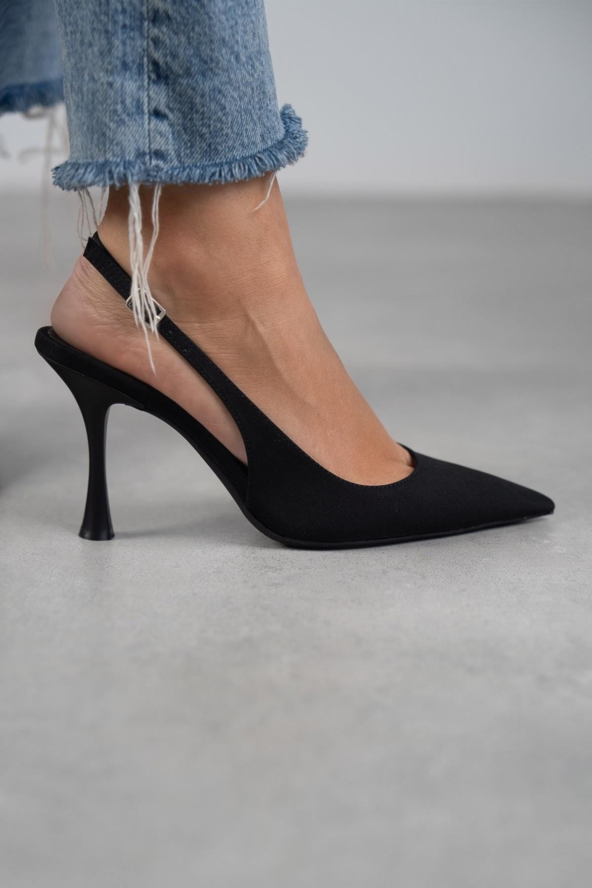 Emily – Suede Orthopedic Sandals